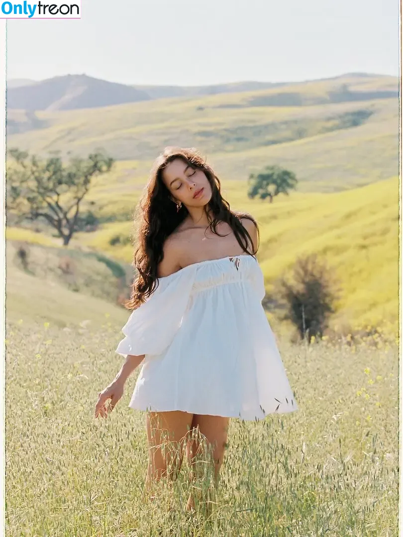 Izzybizzyspider голая photo #0320 (itsizzypaige)