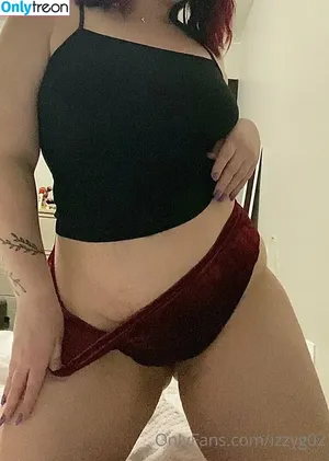 izzyg02 / mizzizzyg nude photo #0003