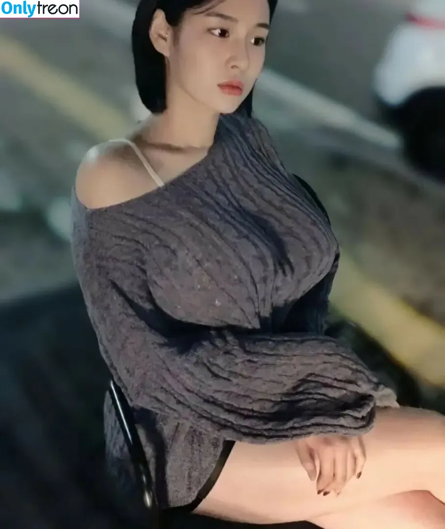 j____u9 nude photo #0007 (쥬)