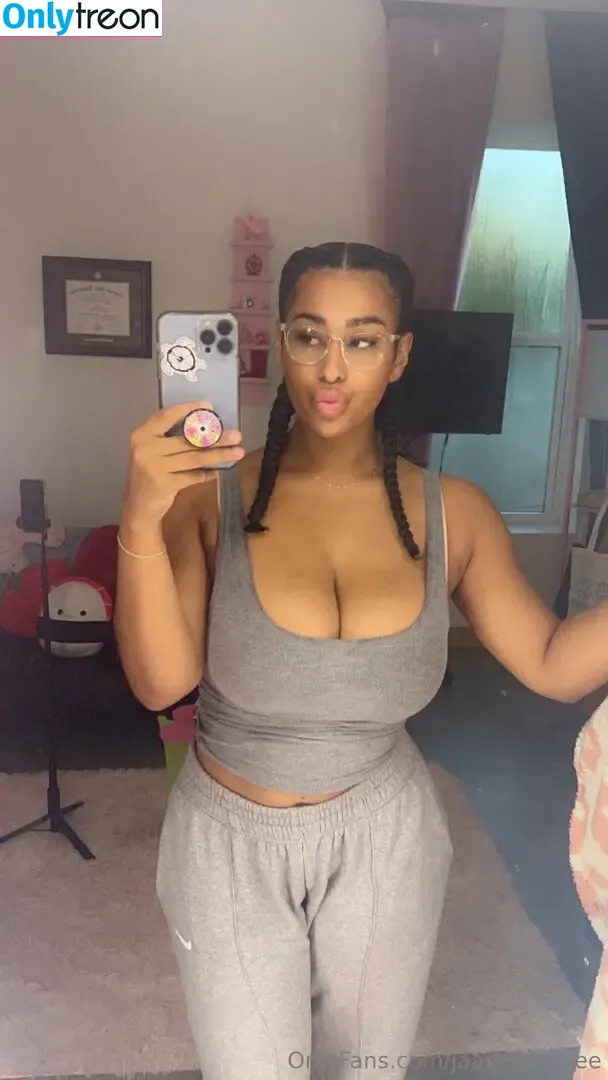 jaadenforfree nude photo #0016 (thejaadenkyrelle)