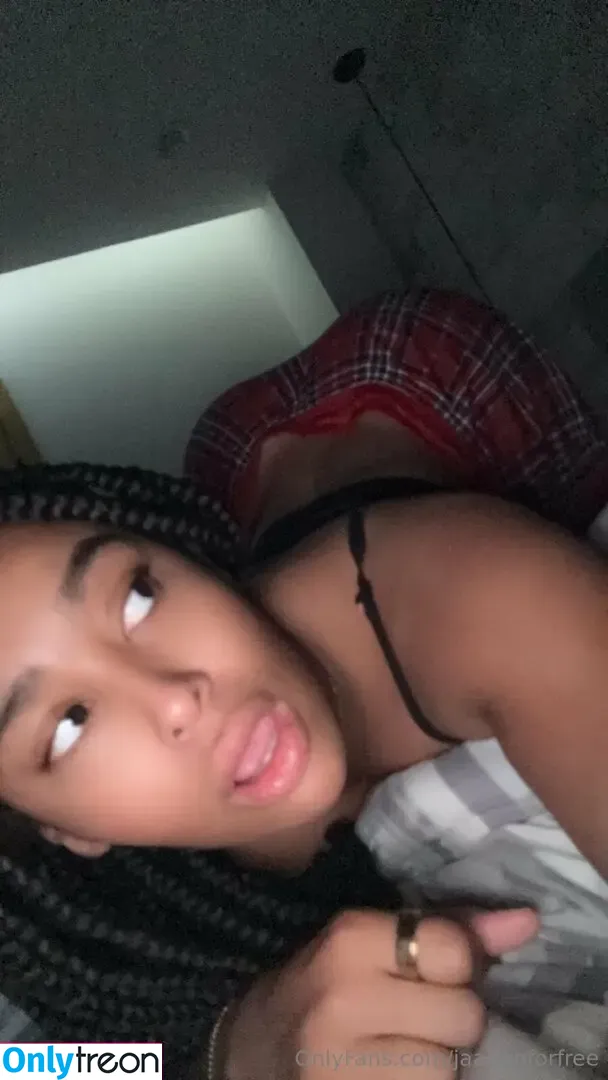 jaadenforfree nude photo #0057 (thejaadenkyrelle)