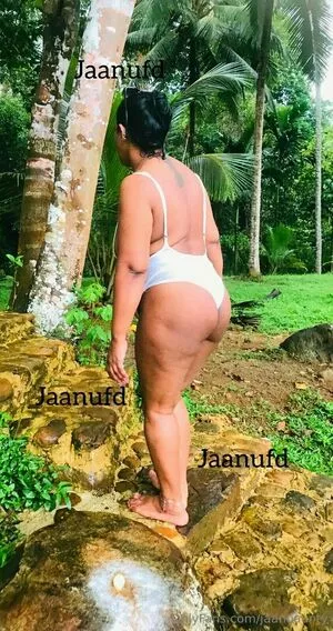 jaanuaunty / iamjanu_official nude photo #0088