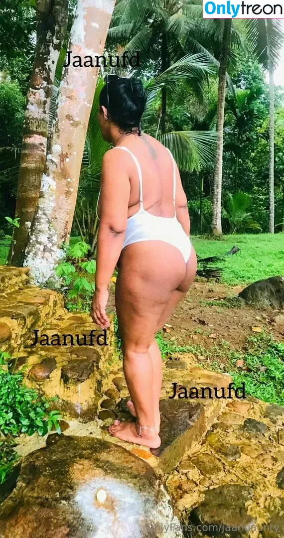 jaanuaunty nude photo #0088 (iamjanu_official)