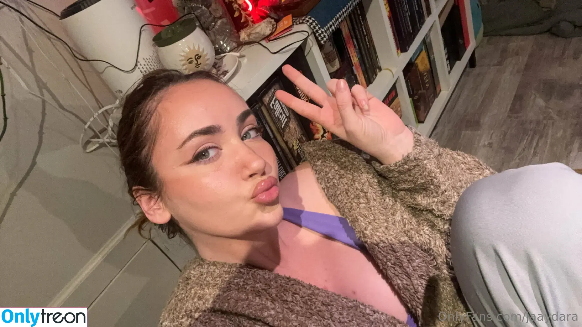 jaaydara nude photo #0054 (jaaydara)