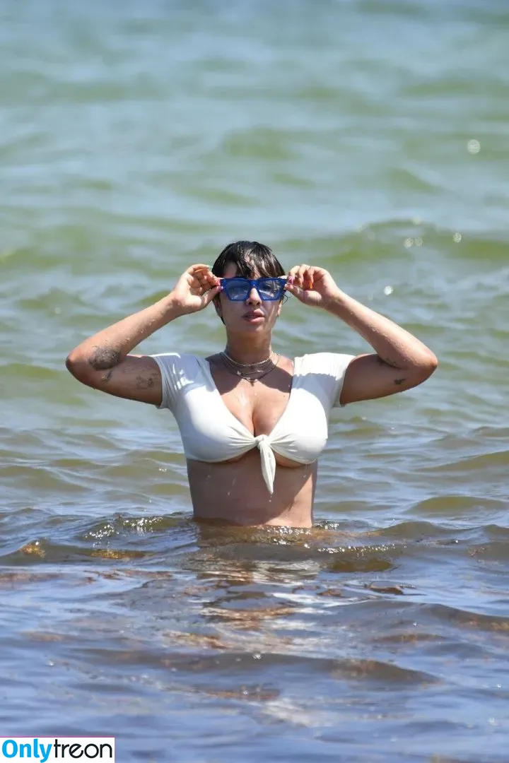 Jackie Cruz голая photo #0013 (jackiecruz)