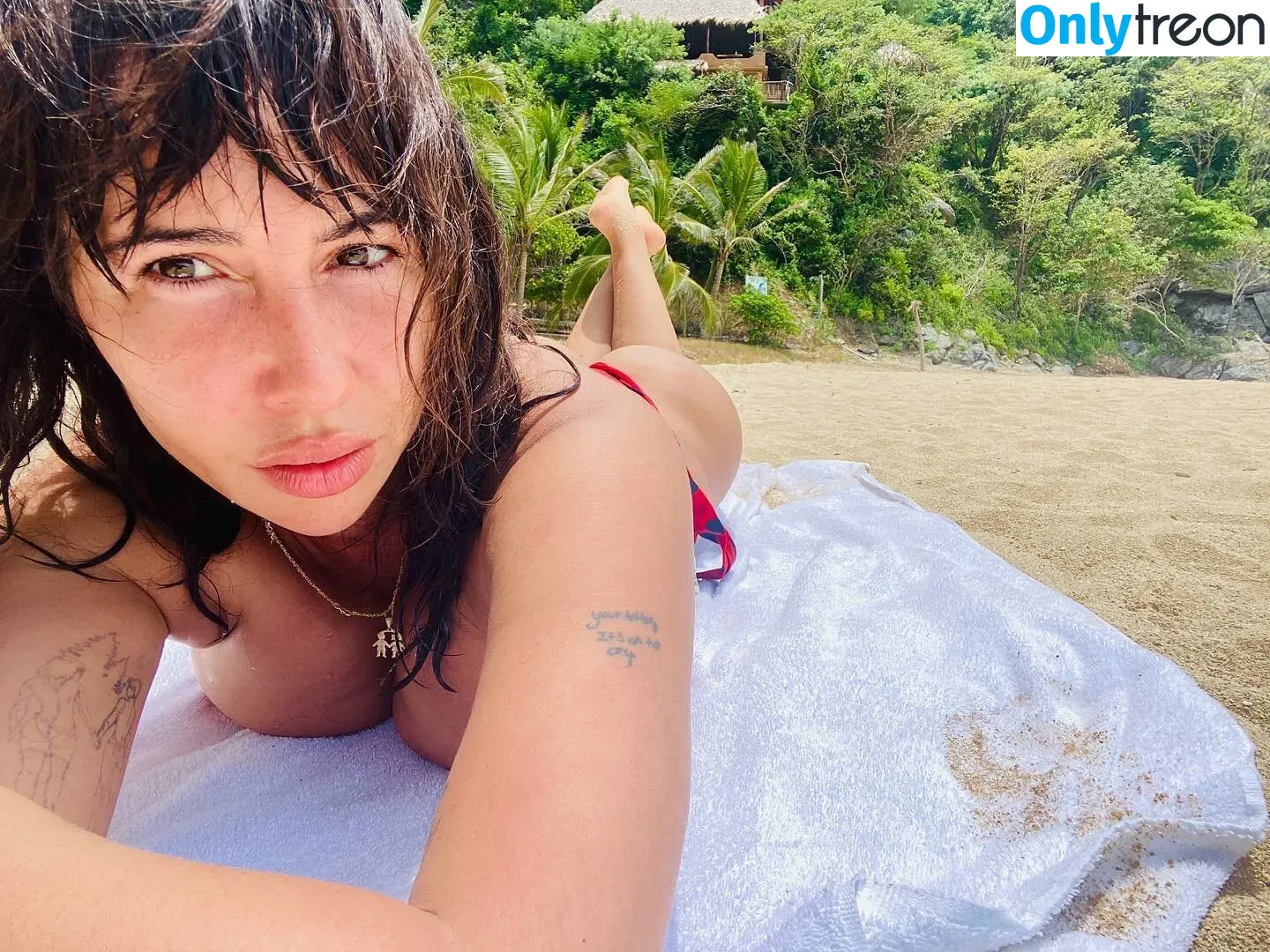 Jackie Cruz голая photo #0054 (jackiecruz)