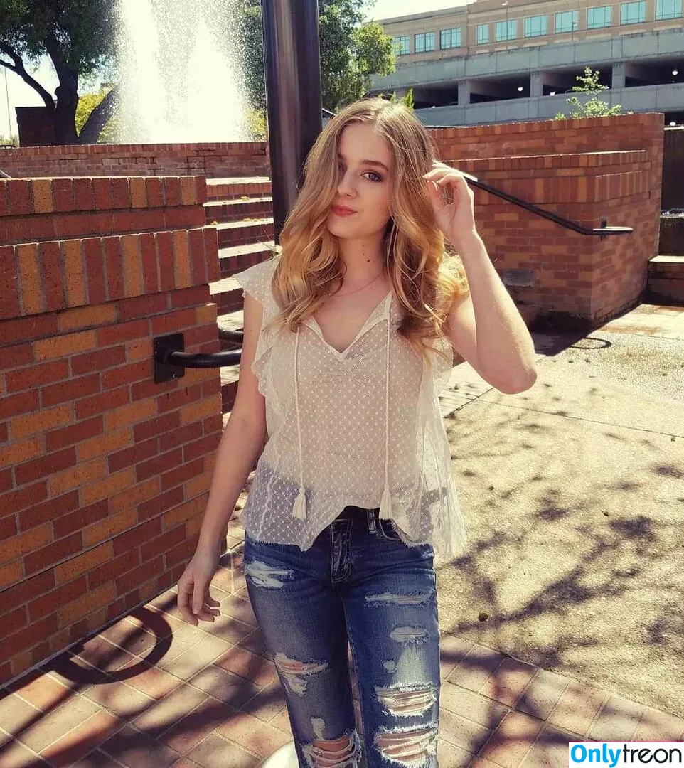 Jackie Evancho голая photo #0018 (officialjackieevancho)