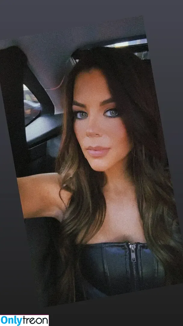 Jackie Redmond голая photo #0746 (Jackie_Redmond / jackieredmond)