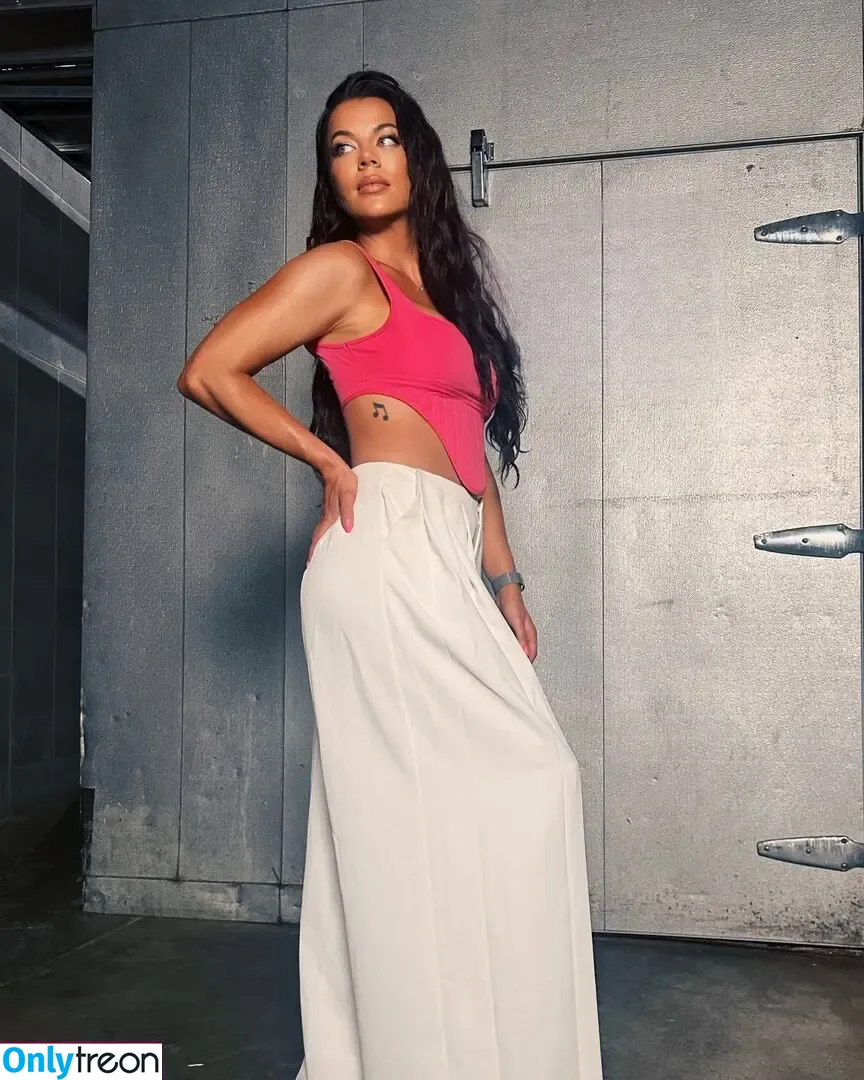 Jackie Redmond голая photo #1079 (Jackie_Redmond / jackieredmond)