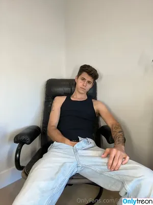 jacksonxkrec / jackson_krecioch nude photo #0031