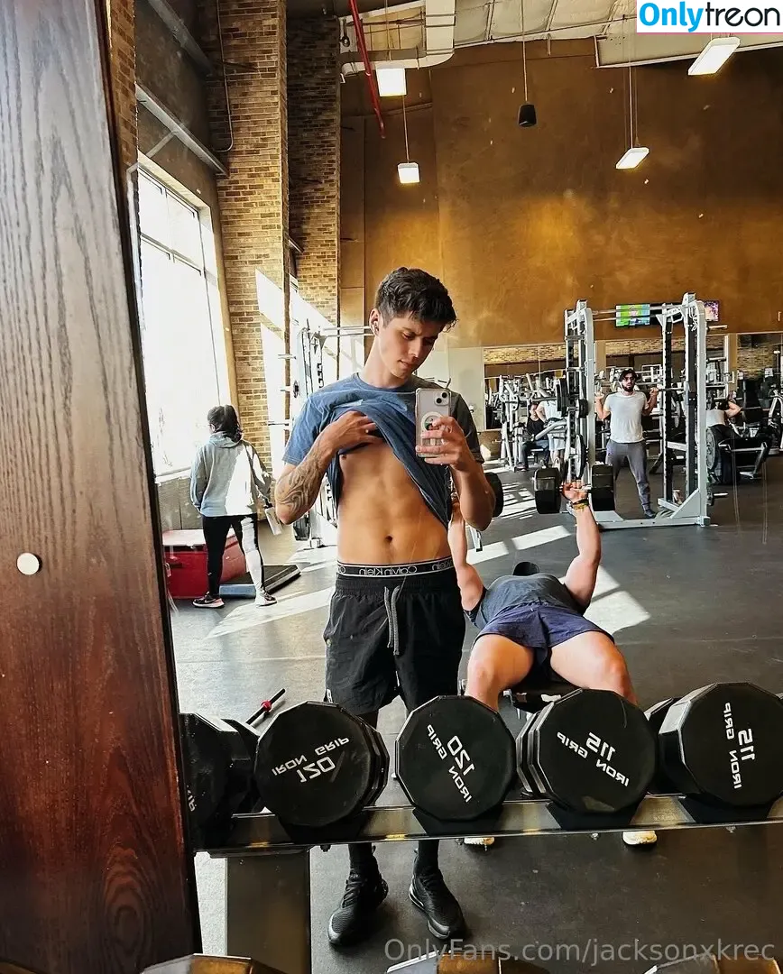 jacksonxkrec nude photo #0001 (jackson_krecioch)