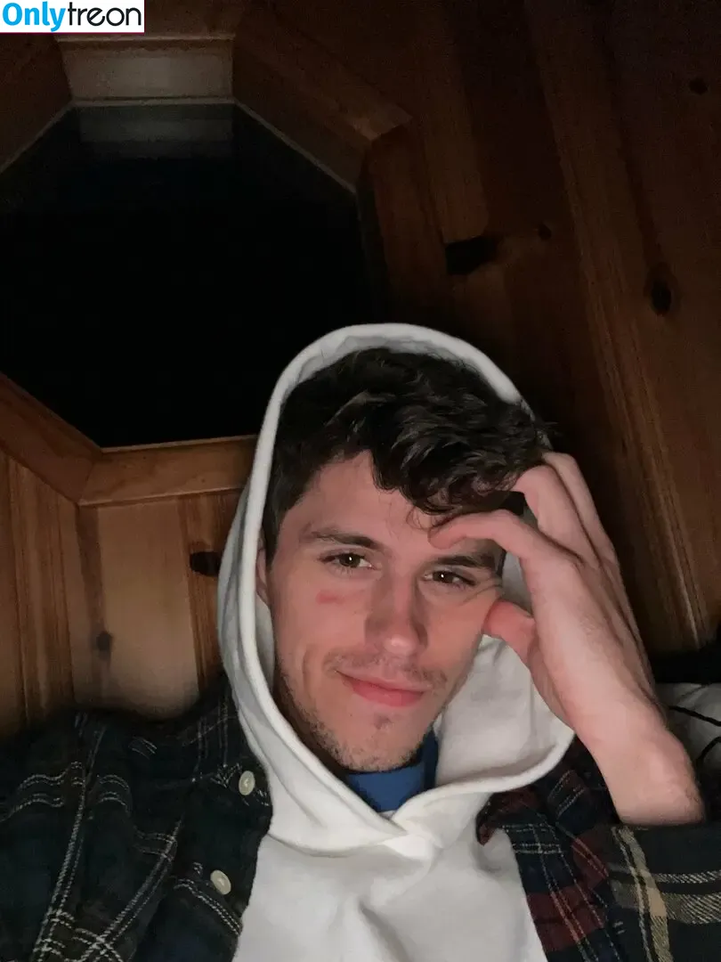 jacksonxkrec nude photo #0015 (jackson_krecioch)