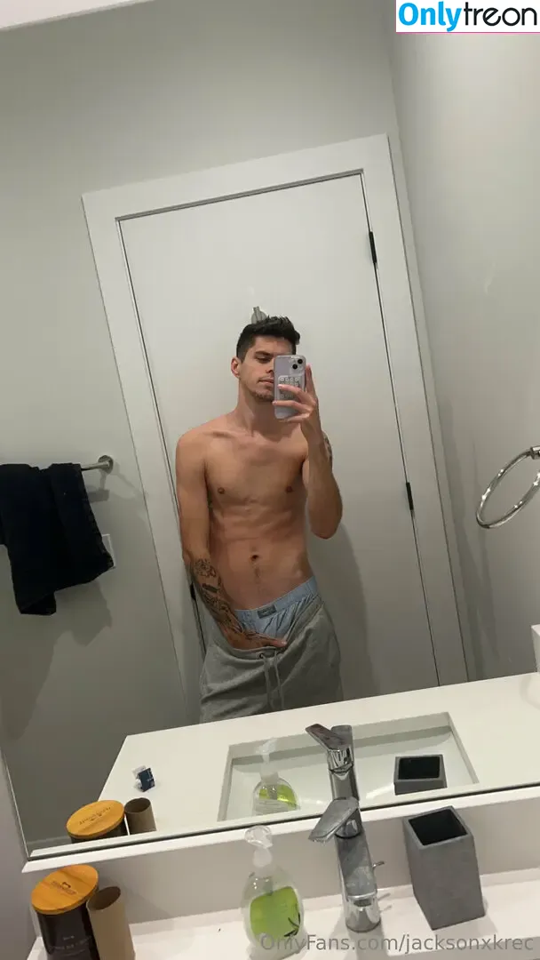 jacksonxkrec nude photo #0056 (jackson_krecioch)