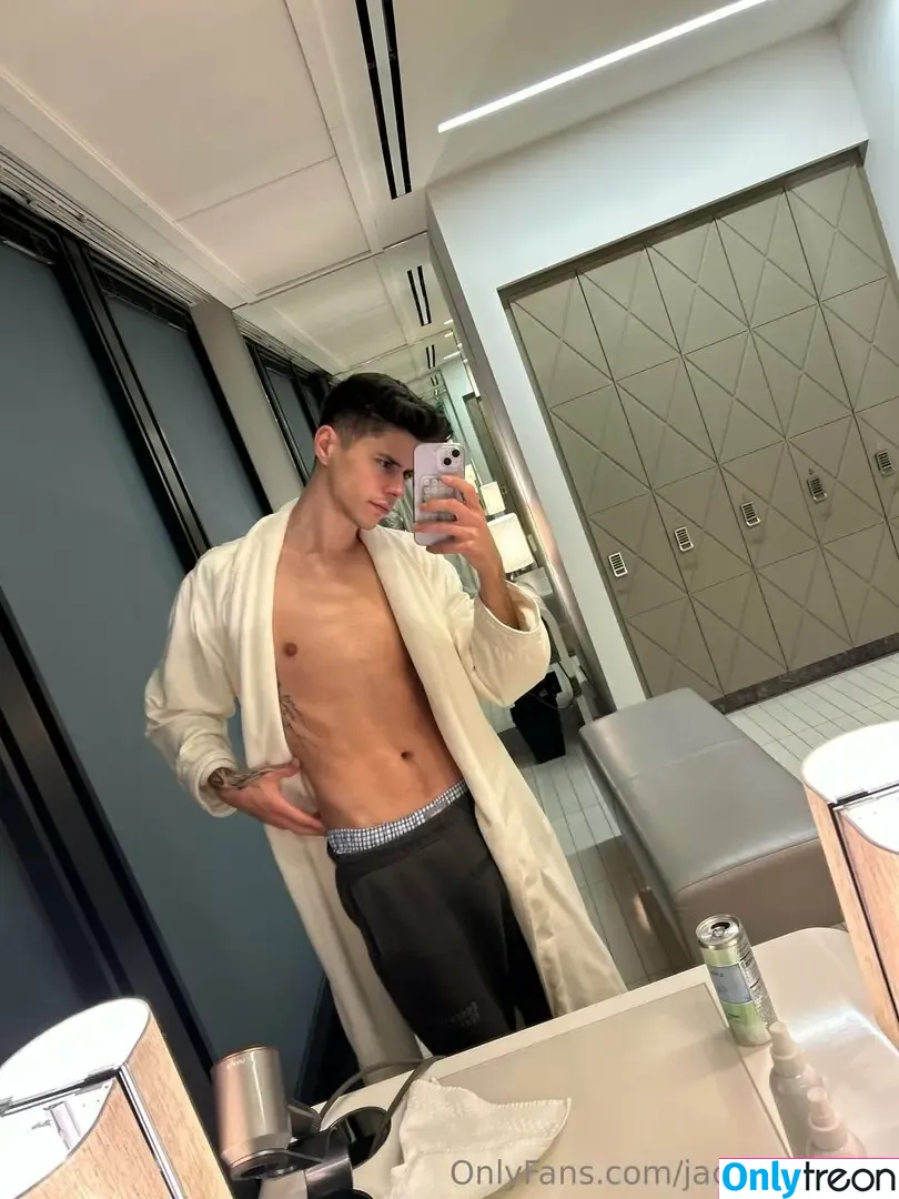 jacksonxkrec nude photo #0070 (jackson_krecioch)