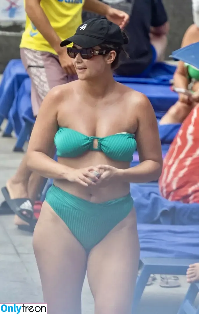 Jacqueline Jossa голая photo #0551 (EastEnders / jacjossa)
