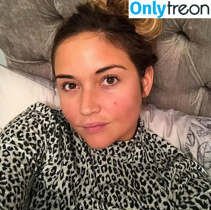Jacqueline Jossa голая photo #0761 (EastEnders / jacjossa)