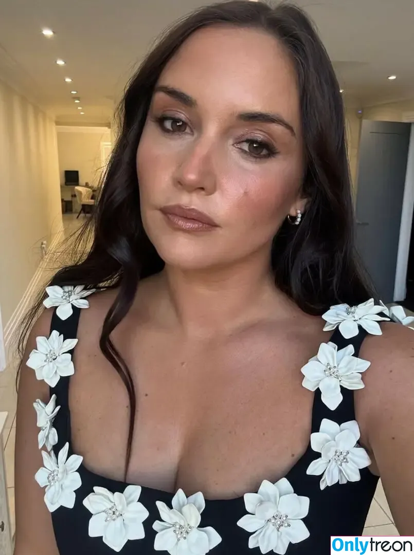 Jacqueline Jossa голая photo #0788 (EastEnders / jacjossa)