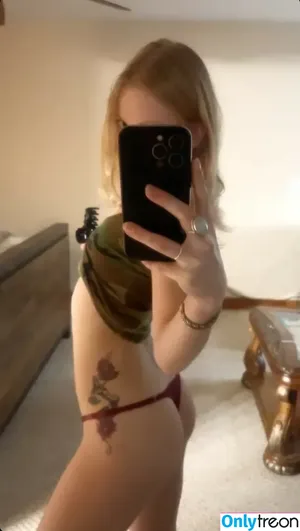 Jacquelyn69 / jacquelyngreyy nude photo #0002