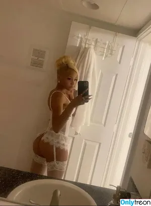 Jadadeshay / deshay2 / j_addaaa / l.oa.d.ing nude photo #0003