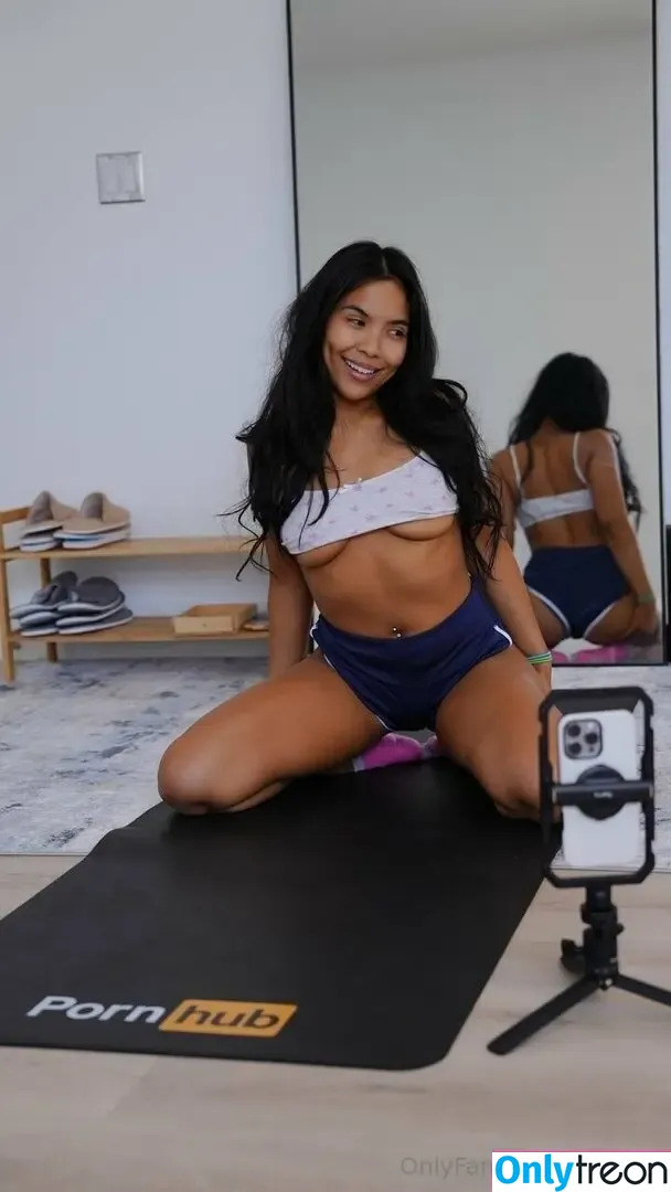 jadakai nude photo #0126 (officialjadakai)