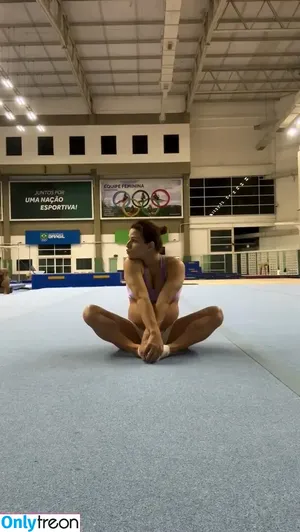 jade_barbosa сливы голая