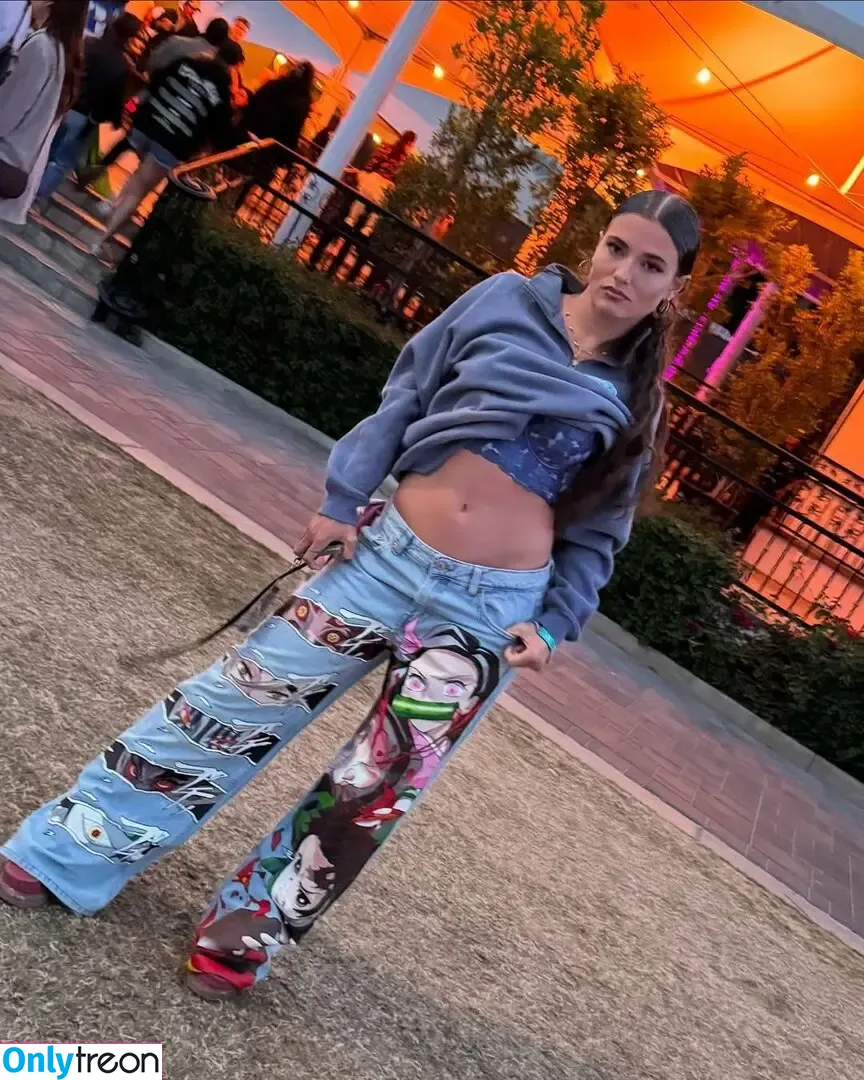 Jade Chynoweth голая photo #0729 (jadebug98)