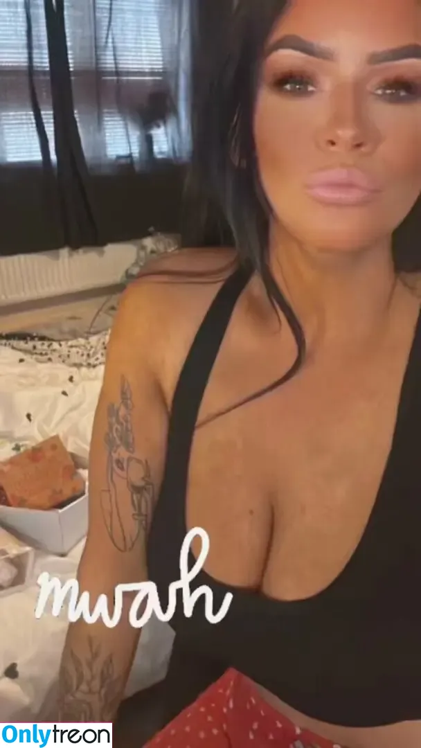 Jade Ryan голая photo #0014 (jadeyxx_xx_ / miss_jadeyxx)