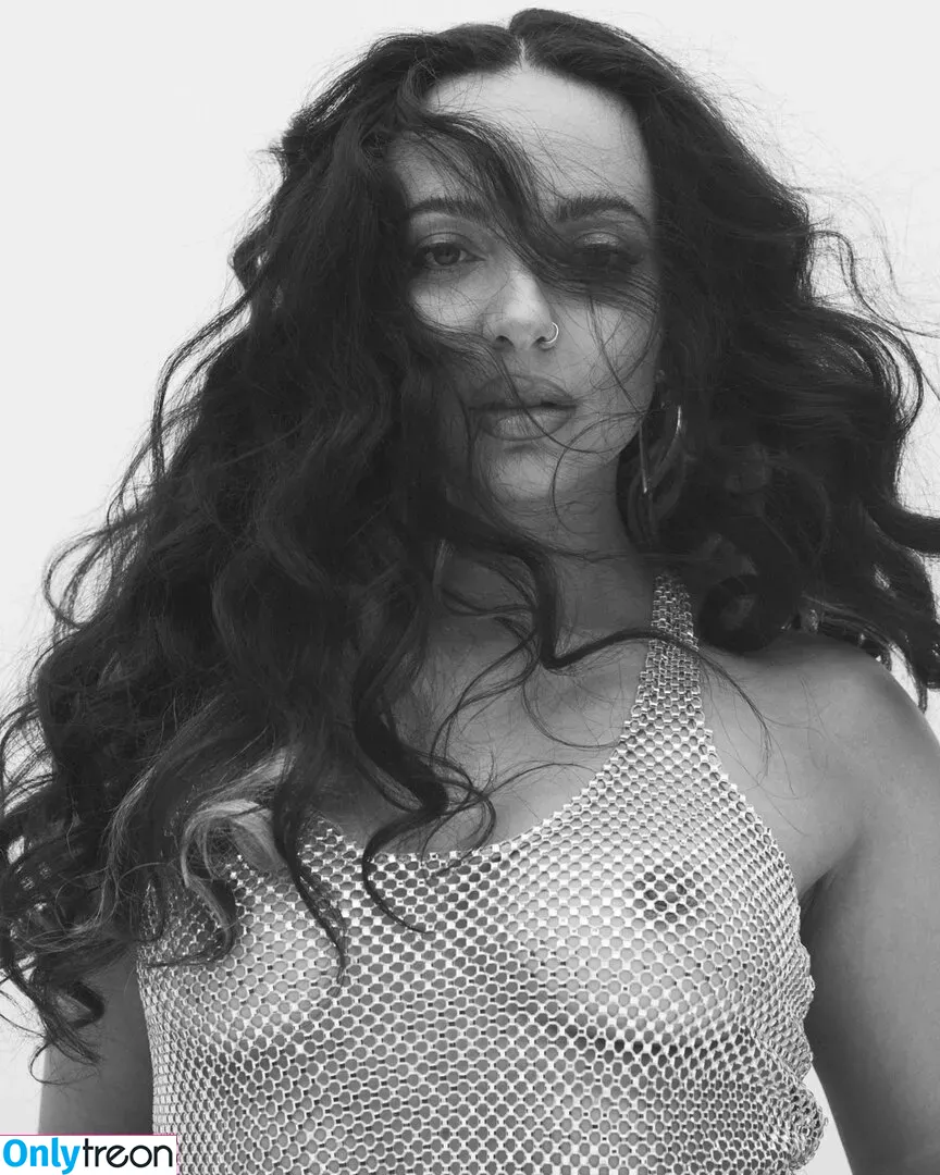 Jade Thirlwall nude photo #0046 (jadethirlwall)