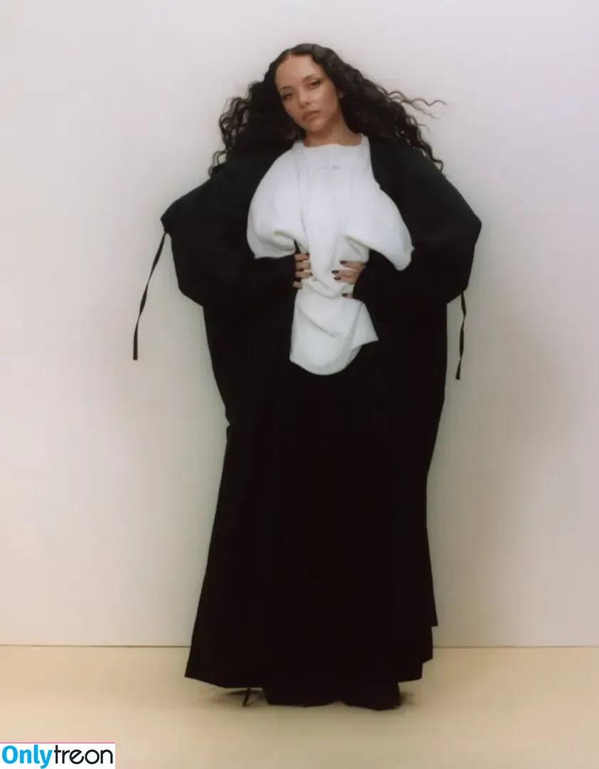 Jade Thirlwall nude photo #0234 (jadethirlwall)