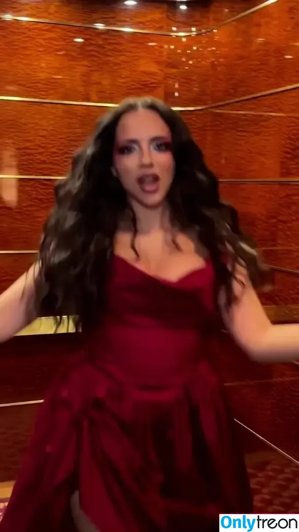 Jade Thirlwall nude photo #0319 (jadethirlwall)