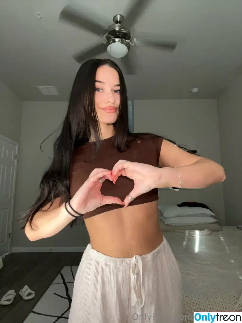 Jadeindyxo nude photo #0007 (jadeindyy)
