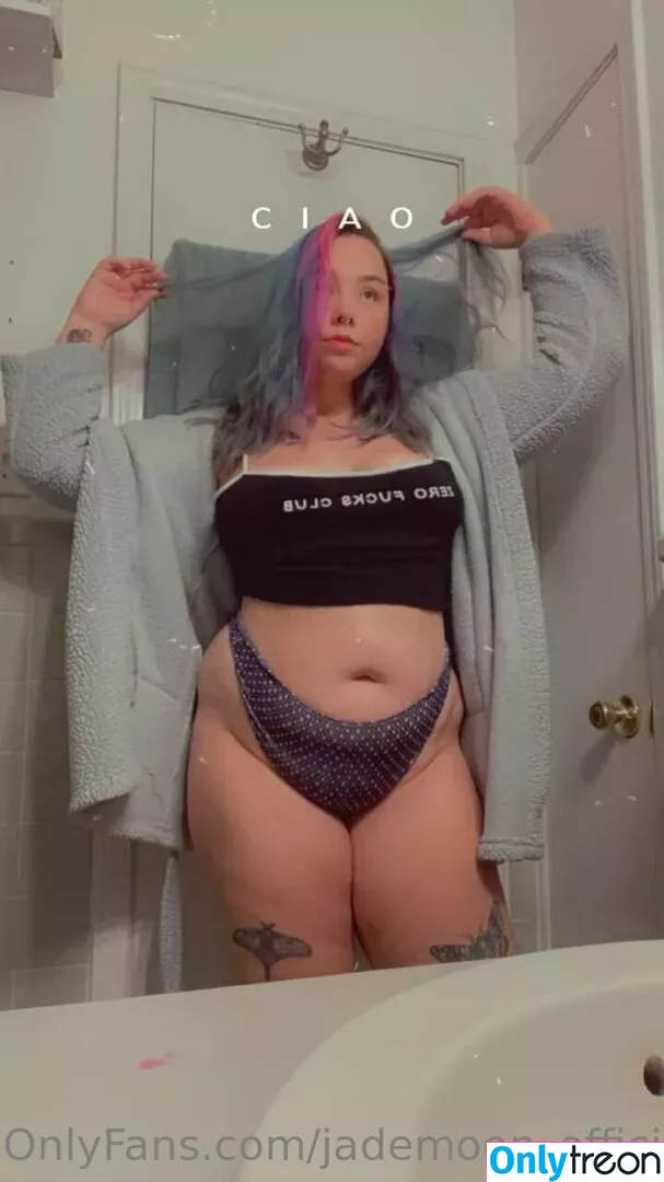jademoon_official nude photo #0104 (jademoon_official)
