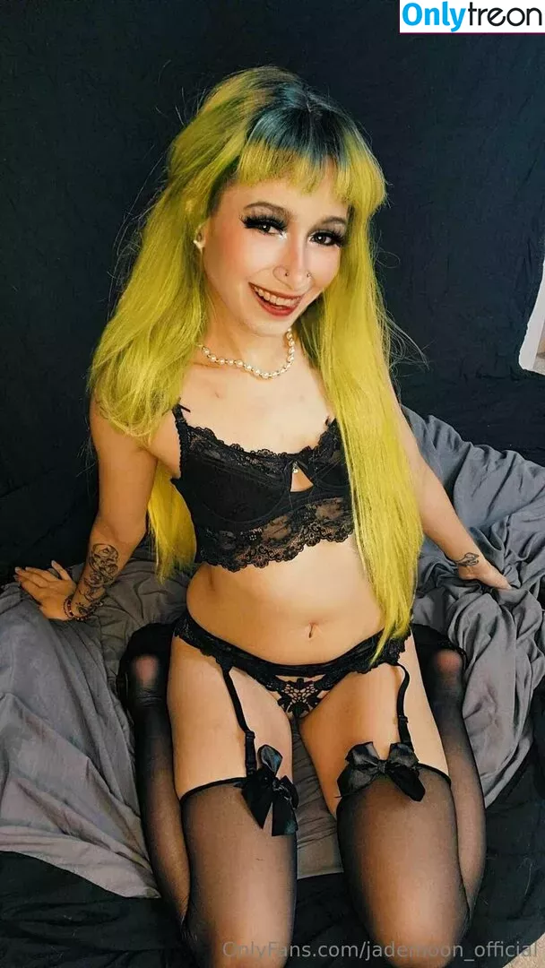 jademoon_official nude photo #0115 (jademoon_official)