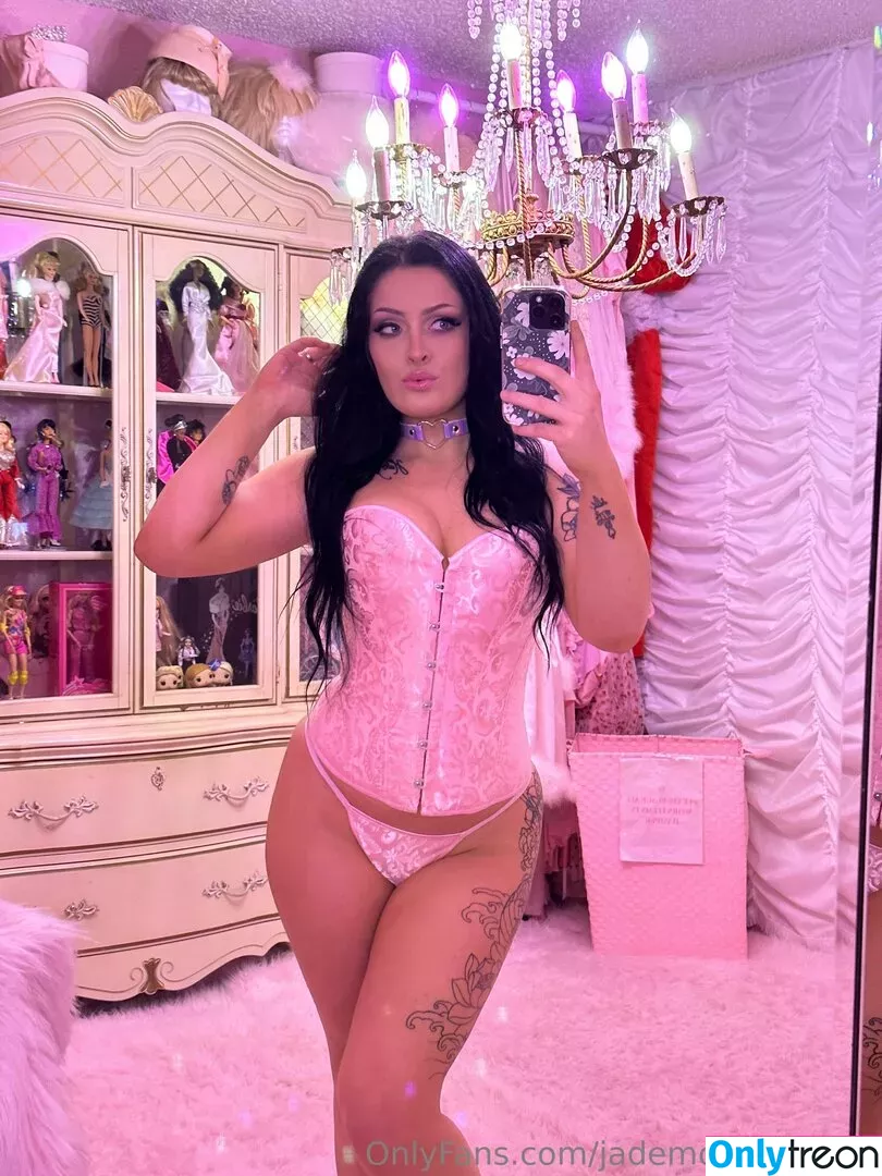 jademoon_official nude photo #0134 (jademoon_official)