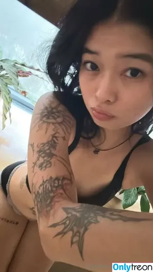 JadeyJade / jadeyyjadee nude photo #0010