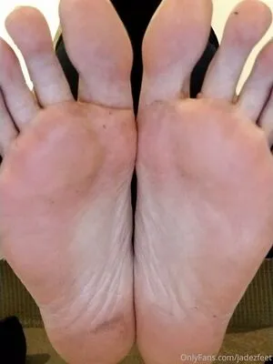 jadezfeet / jadezfeetslave0 фото голая #0001