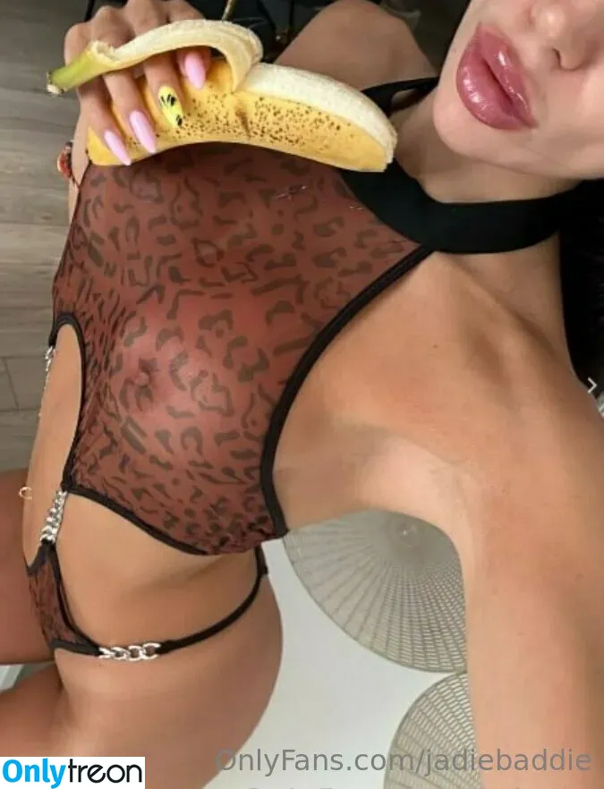 jadiebaddie nude photo #0148 (jadiethebaddie)