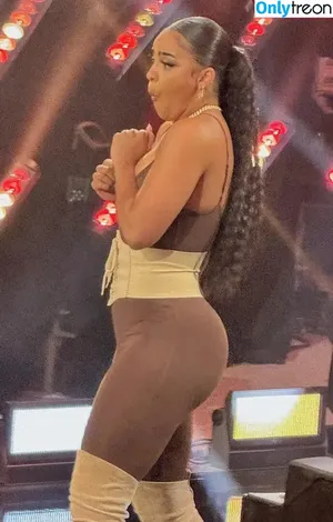  nude photo #0001