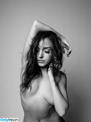  nude photo #0111