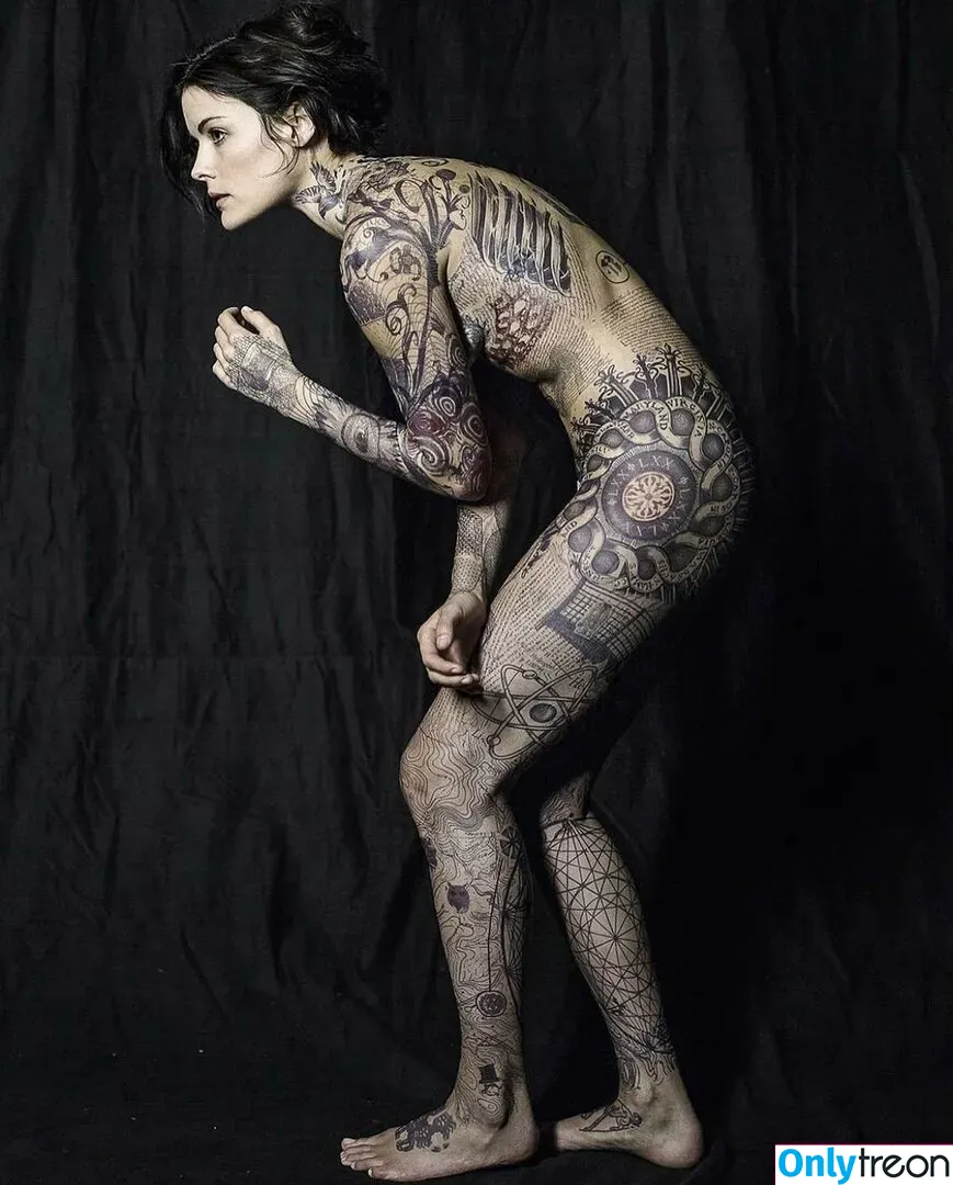 Jaimie Alexander nude photo #0003 (jaimiealexander)