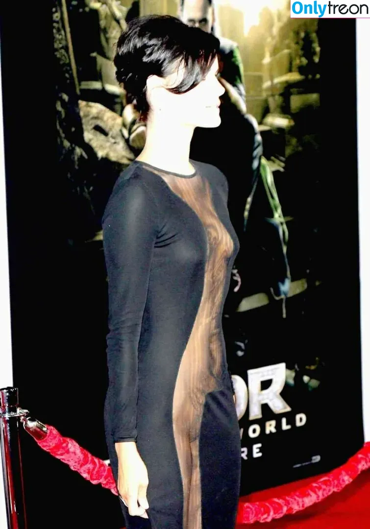 Jaimie Alexander голая photo #0013 (jaimiealexander)