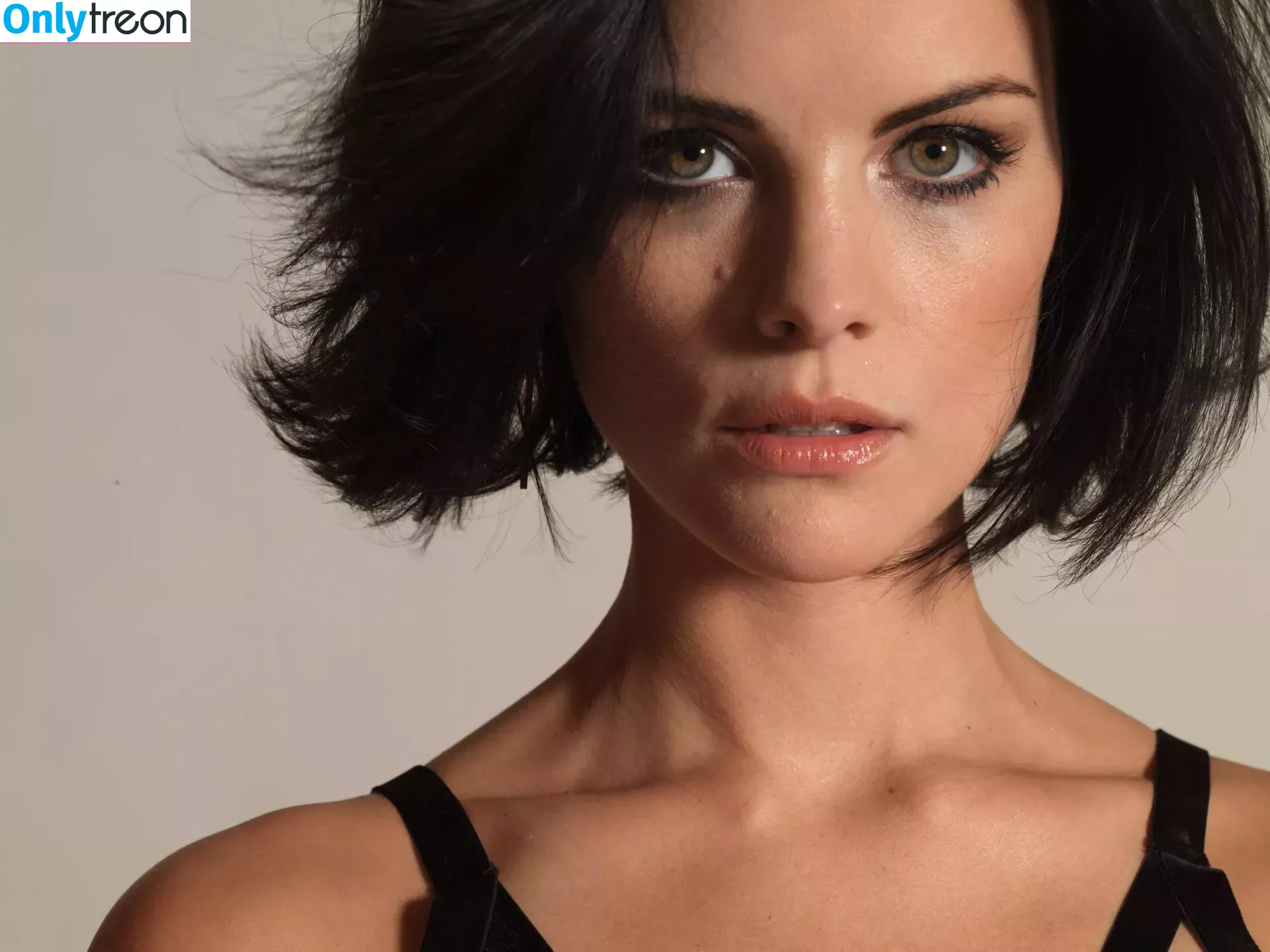 Jaimie Alexander голая photo #0197 (jaimiealexander)