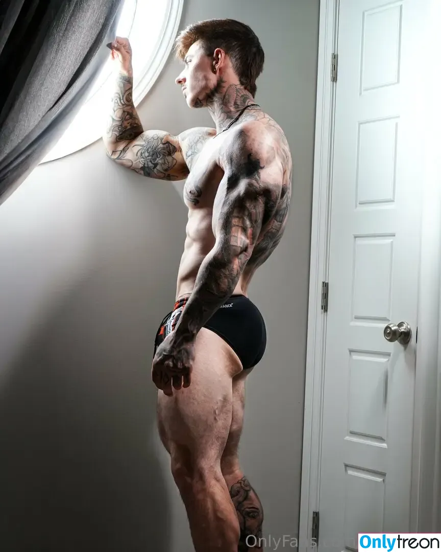 jakipzfree nude photo #0016 (jakeandrich)