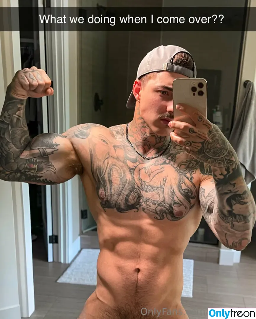 jakipzfree nude photo #0076 (jakeandrich)