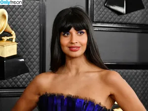 Jameela Jamil / jameelajamil фото голая #0156