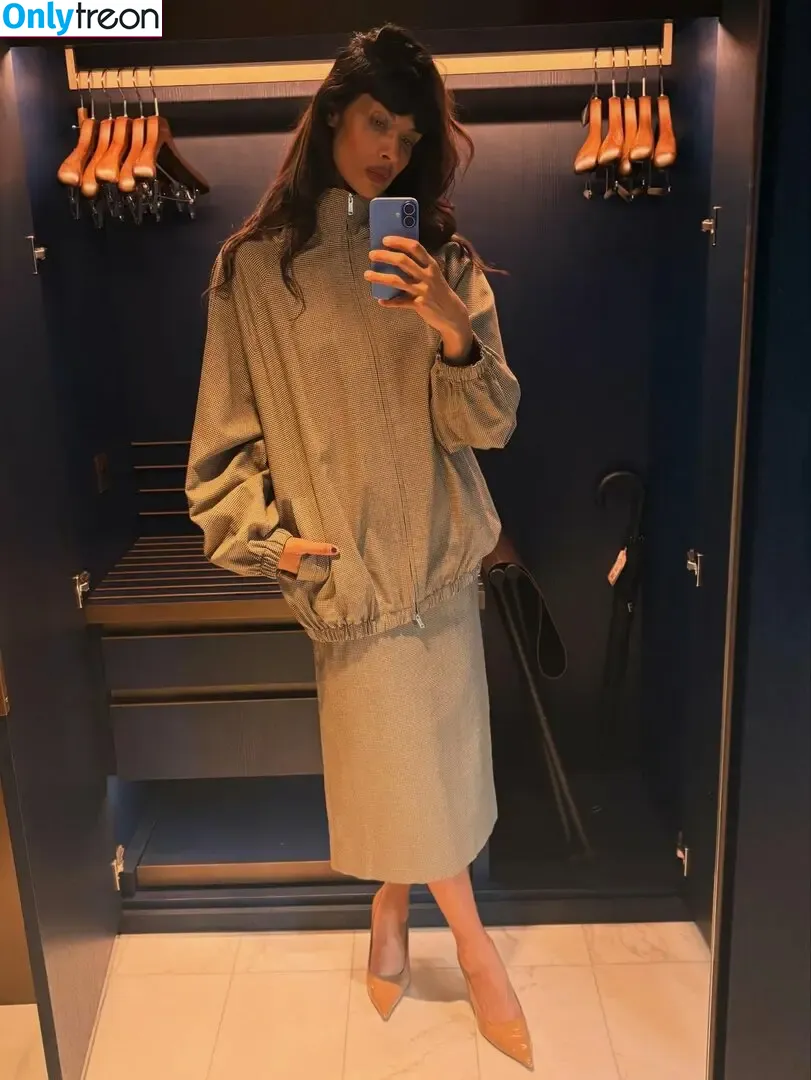 Jameela Jamil nude photo #0214 (jameelajamil)