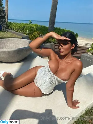 jameelahh / jamilakream nude photo #0044
