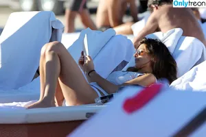 Jamie-Lynn Sigler / JamieLSigler / jamielynnsigler nude photo #0022
