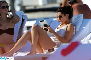 Jamie-Lynn Sigler / JamieLSigler / jamielynnsigler nude photo #0054