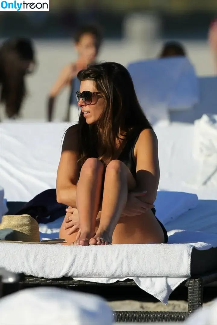 Jamie-Lynn Sigler nude photo #0032 (JamieLSigler / jamielynnsigler)
